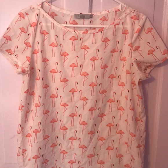 white t w/flamingos - Picture 1 of 3